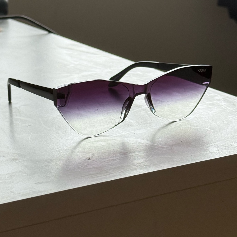 Quay Australia Black and Purple Sunglasses